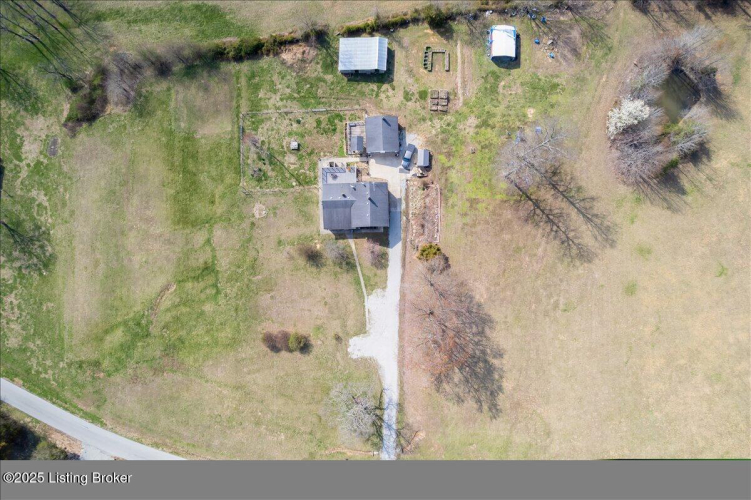 Listing Image 42