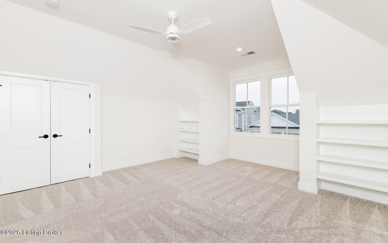 Listing Image 56