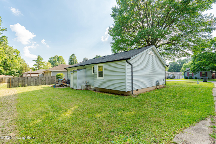 Listing Image 26