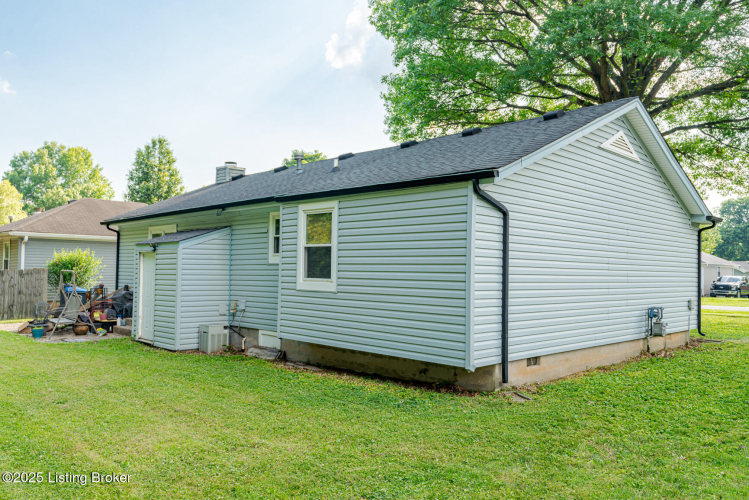 Listing Image 27