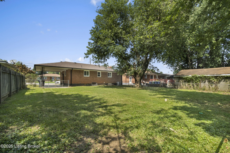 Listing Image 38