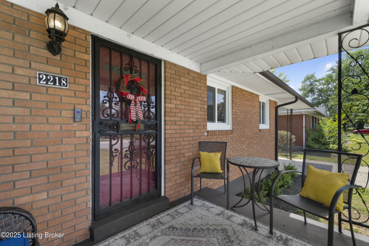 Listing Image 6