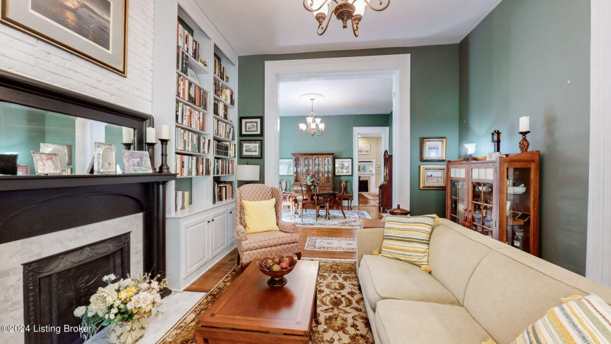 Listing Image 13