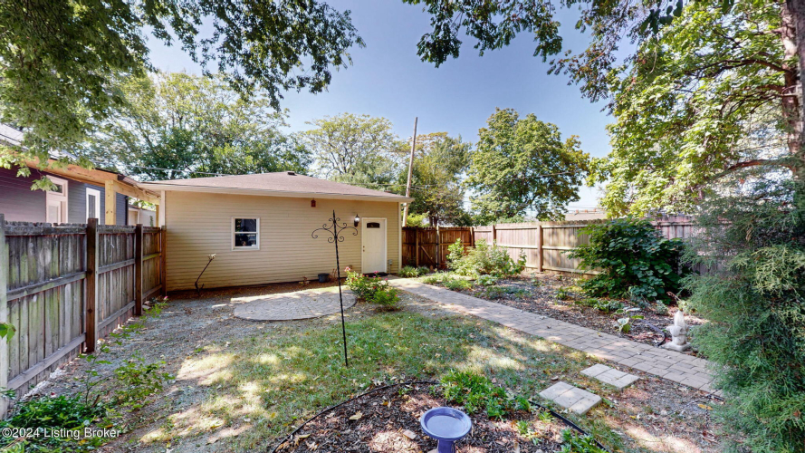 Listing Image 63