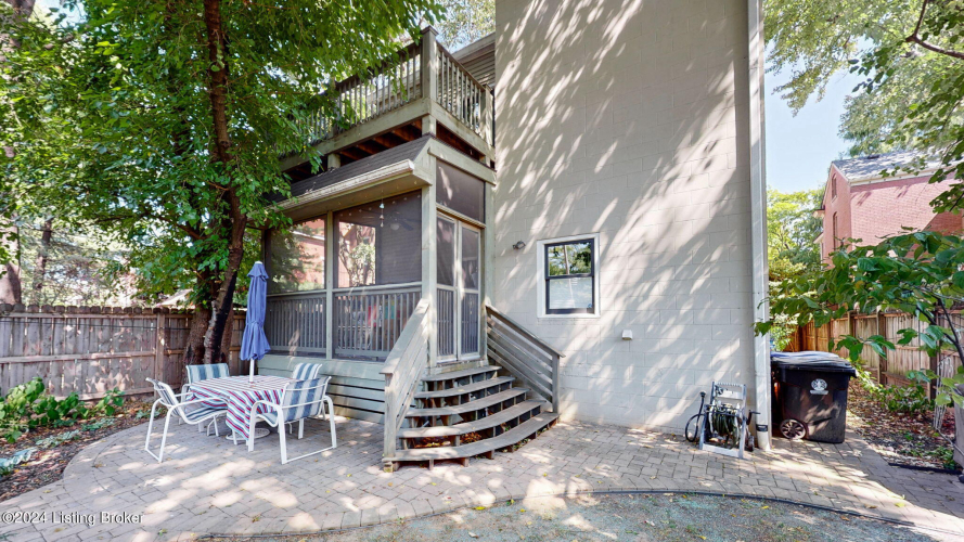 Listing Image 64