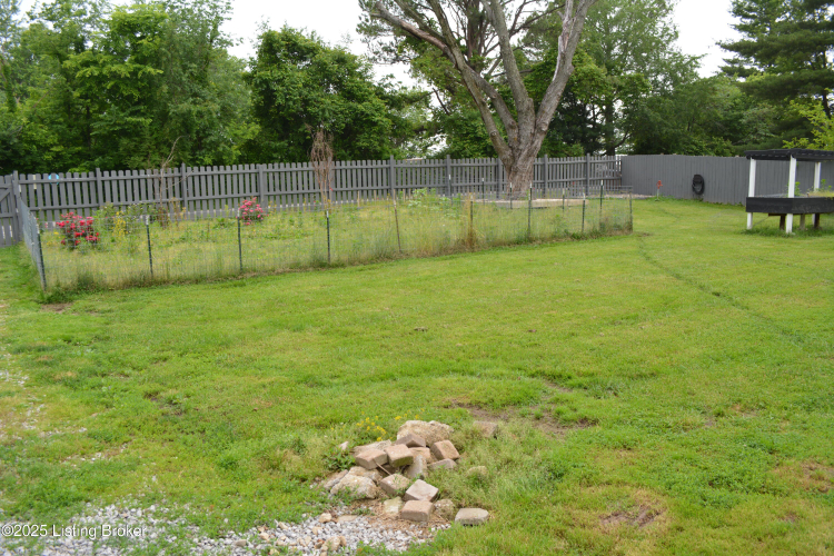 Listing Image 34