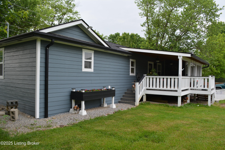 Listing Image 38