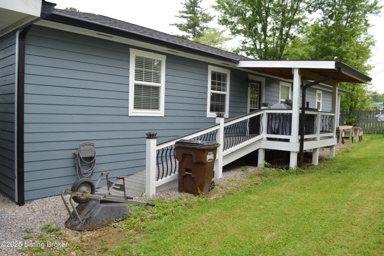 Listing Image 42