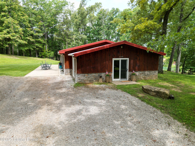 Listing Image 38