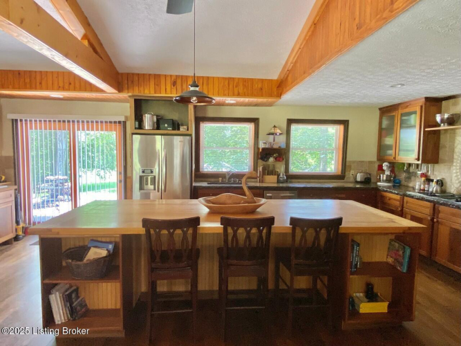 Listing Image 45