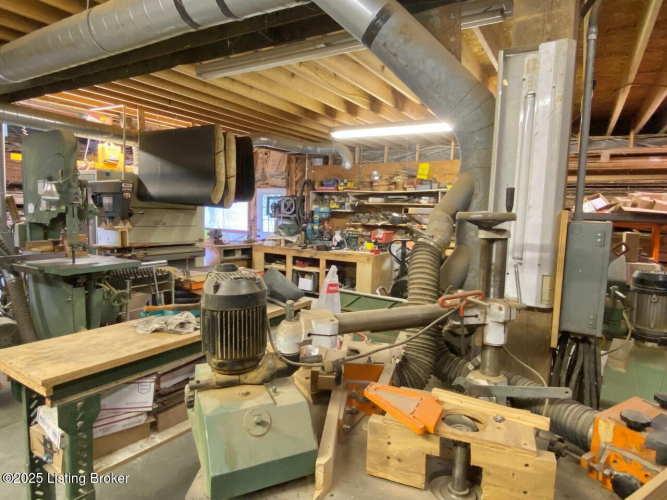 Listing Image 70