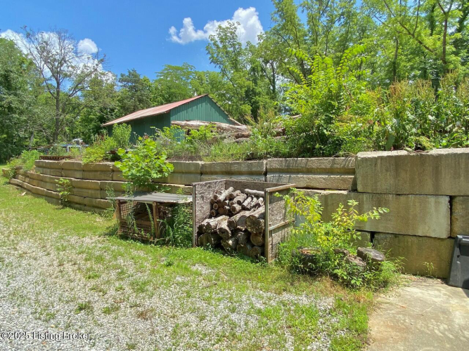 Listing Image 79