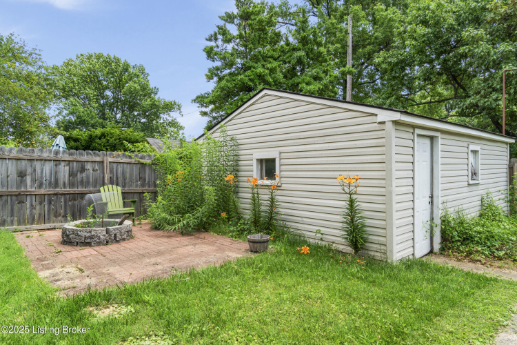Listing Image 41