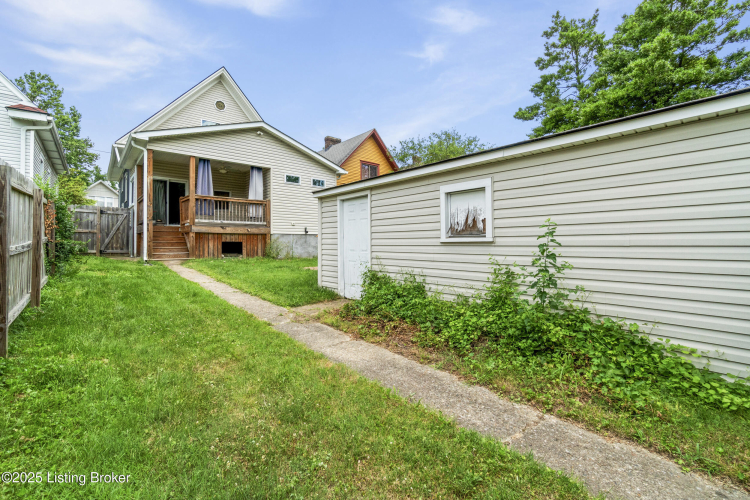Listing Image 42