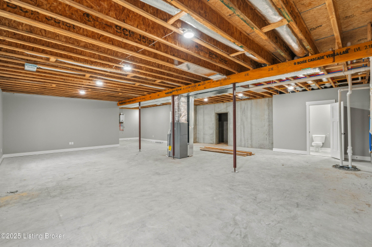 Listing Image 27