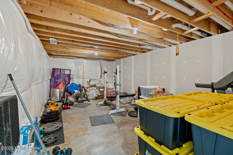 Listing Image 32