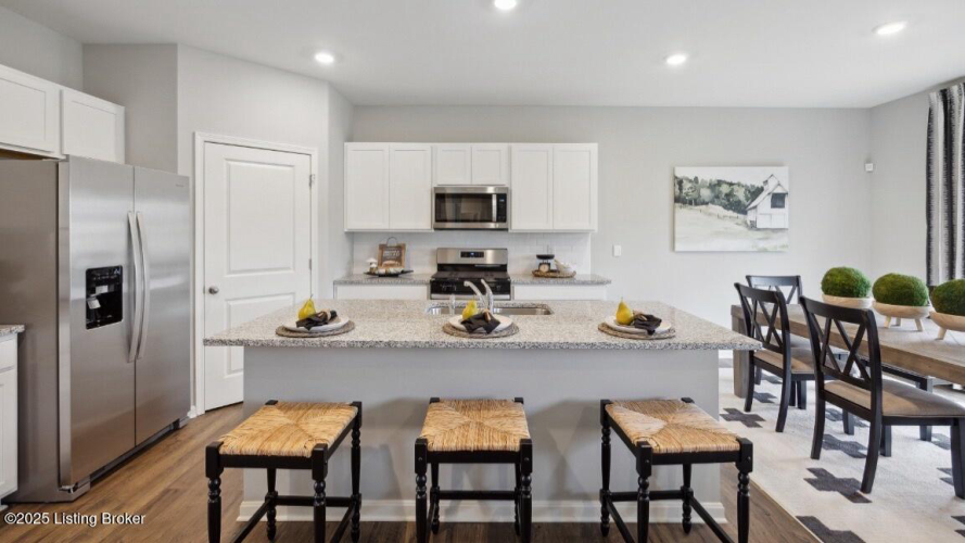 Listing Image 9