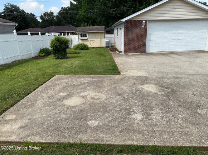 Listing Image 29