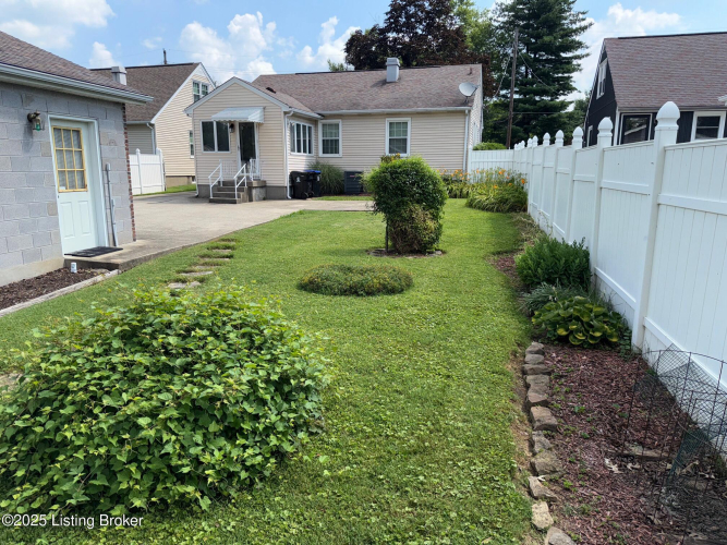 Listing Image 33