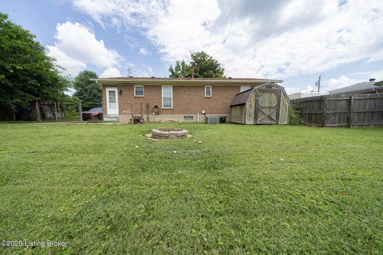 Listing Image 24
