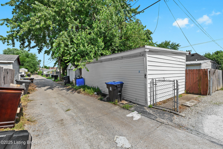 Listing Image 21
