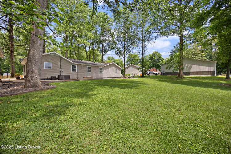 Listing Image 16