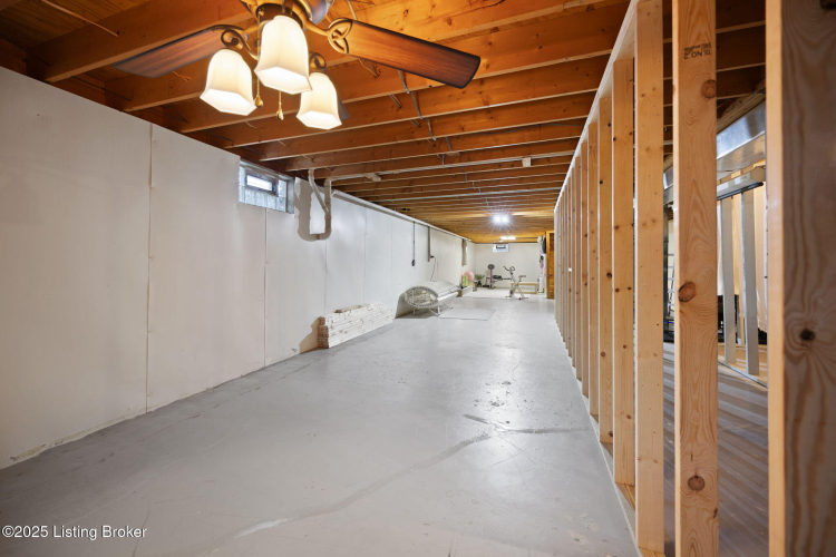 Listing Image 52