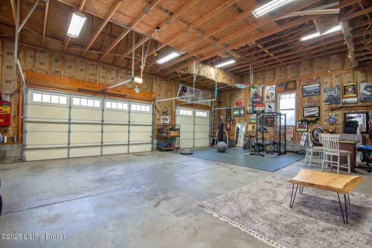 Listing Image 30