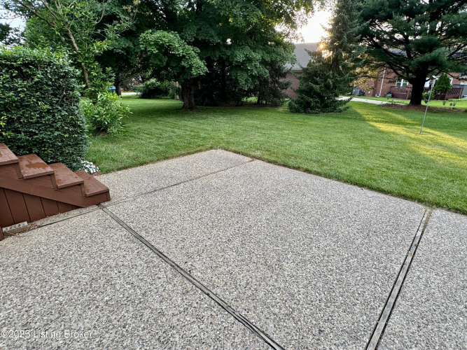 Listing Image 52