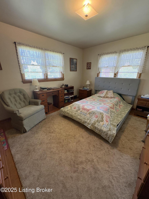 Listing Image 16