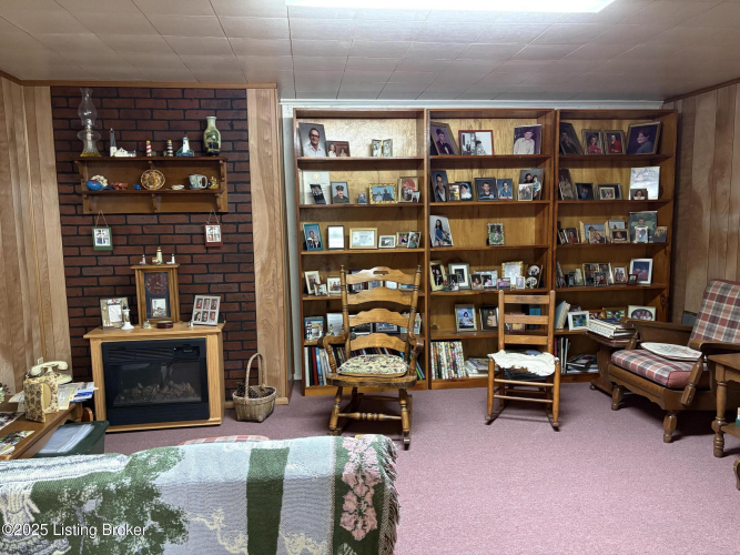 Listing Image 25