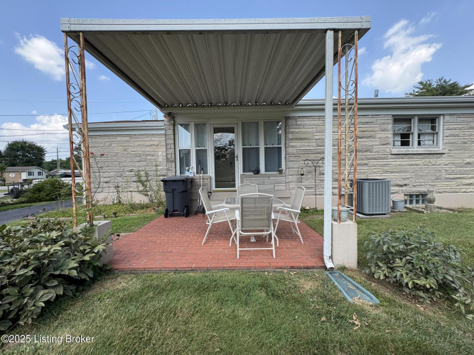 Listing Image 34