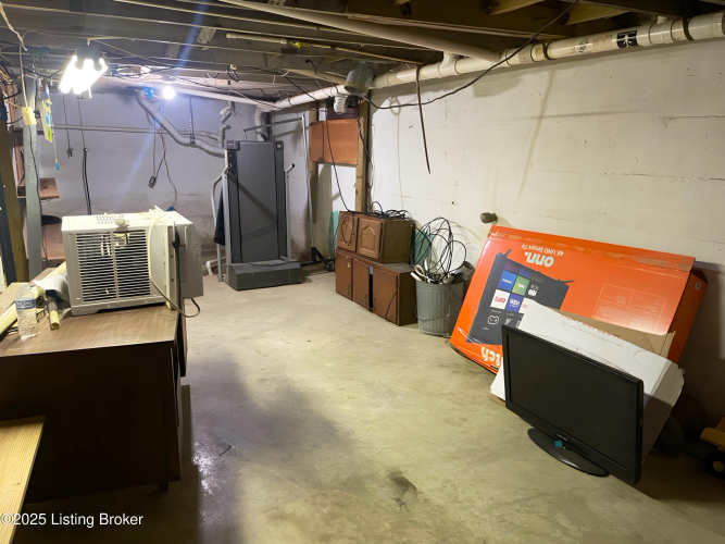 Listing Image 20