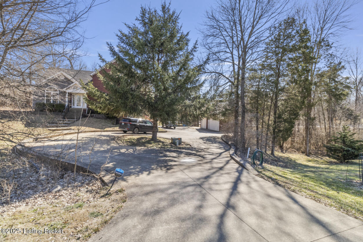 Listing Image 42