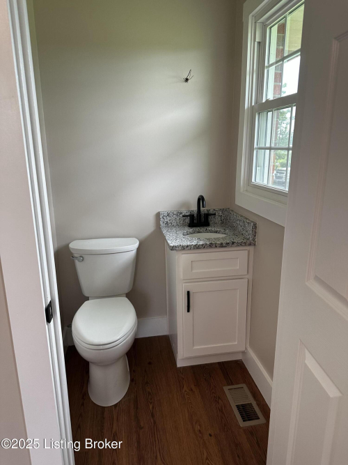 Listing Image 27