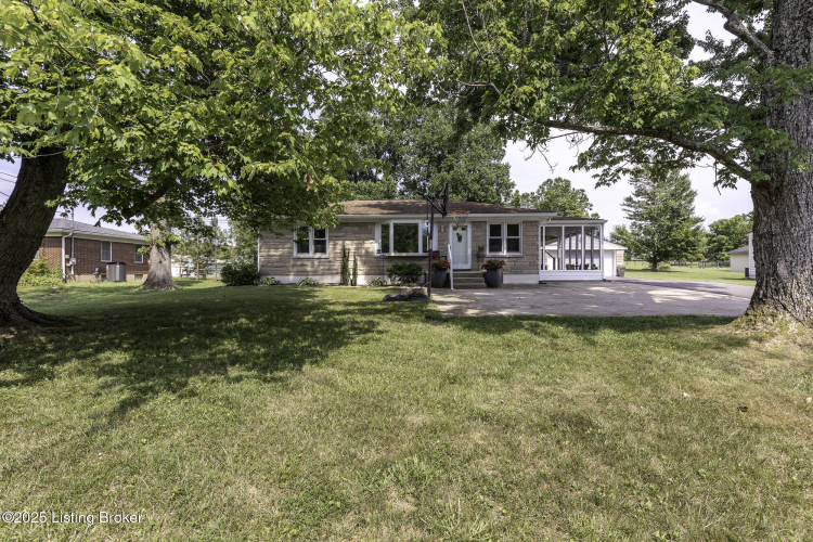 Listing Image 42