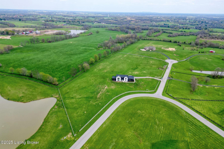 Listing Image 74