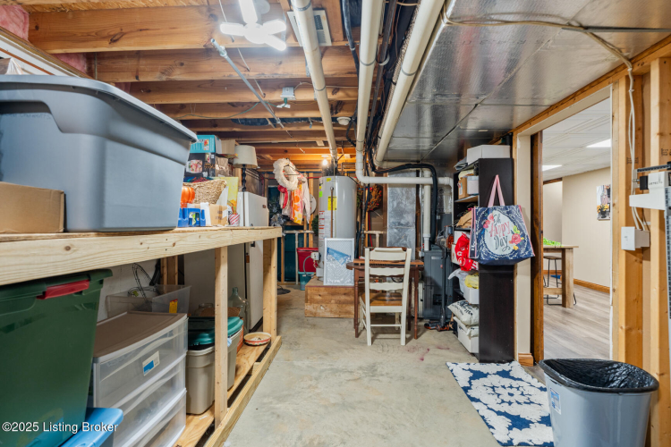 Listing Image 43