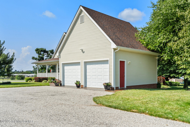 Listing Image 69