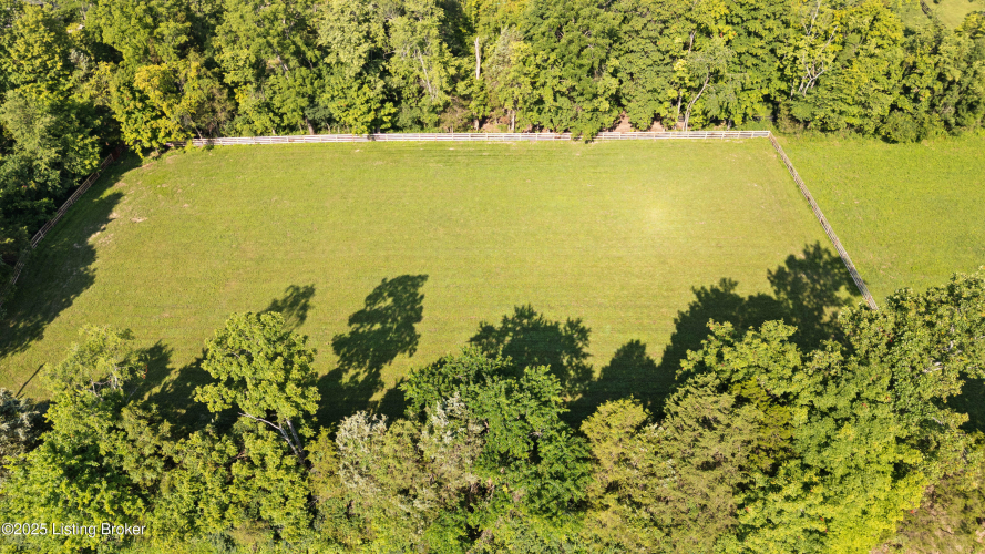 Listing Image 24