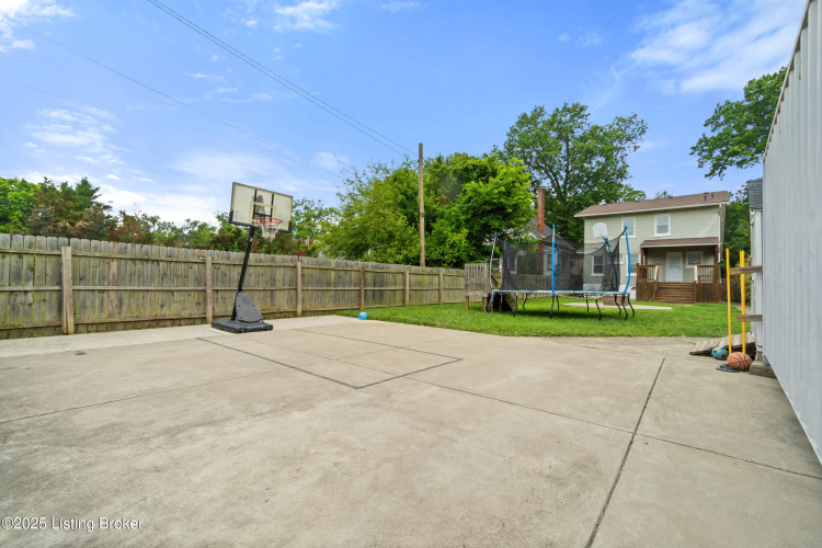 Listing Image 58