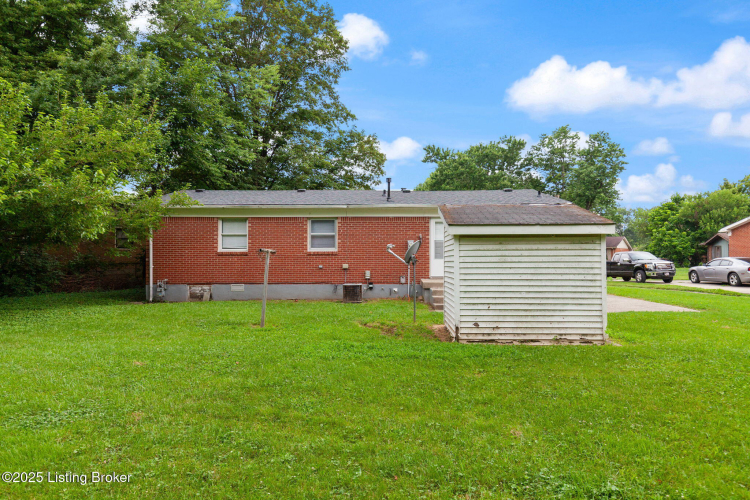 Listing Image 27