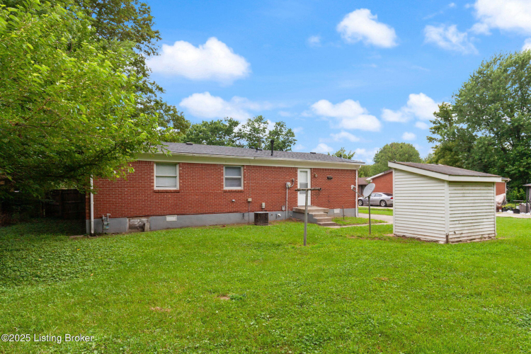 Listing Image 28