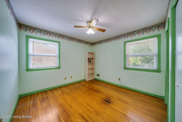 Listing Image 22
