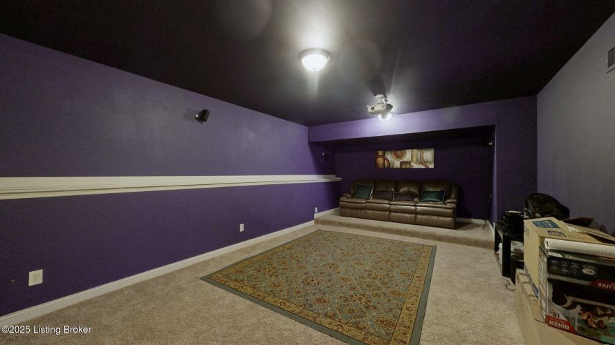 Listing Image 27