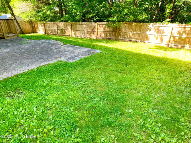 Listing Image 25