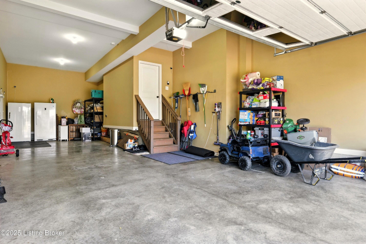 Listing Image 32