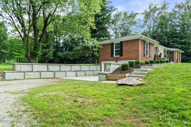 Listing Image 30