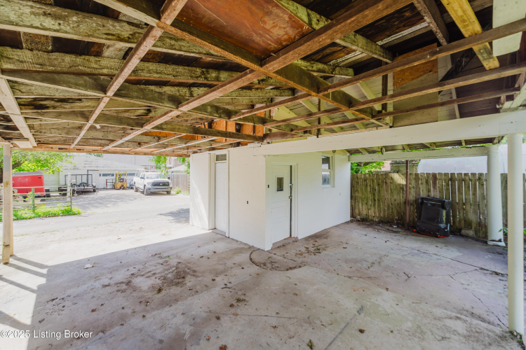Listing Image 31