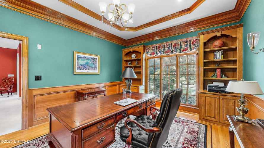 Listing Image 13